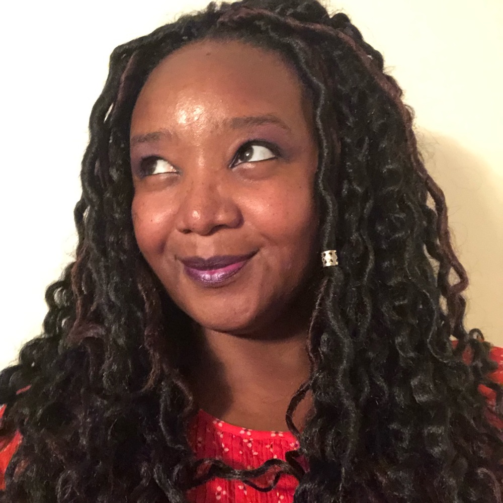 Meet your Posher, Katonya